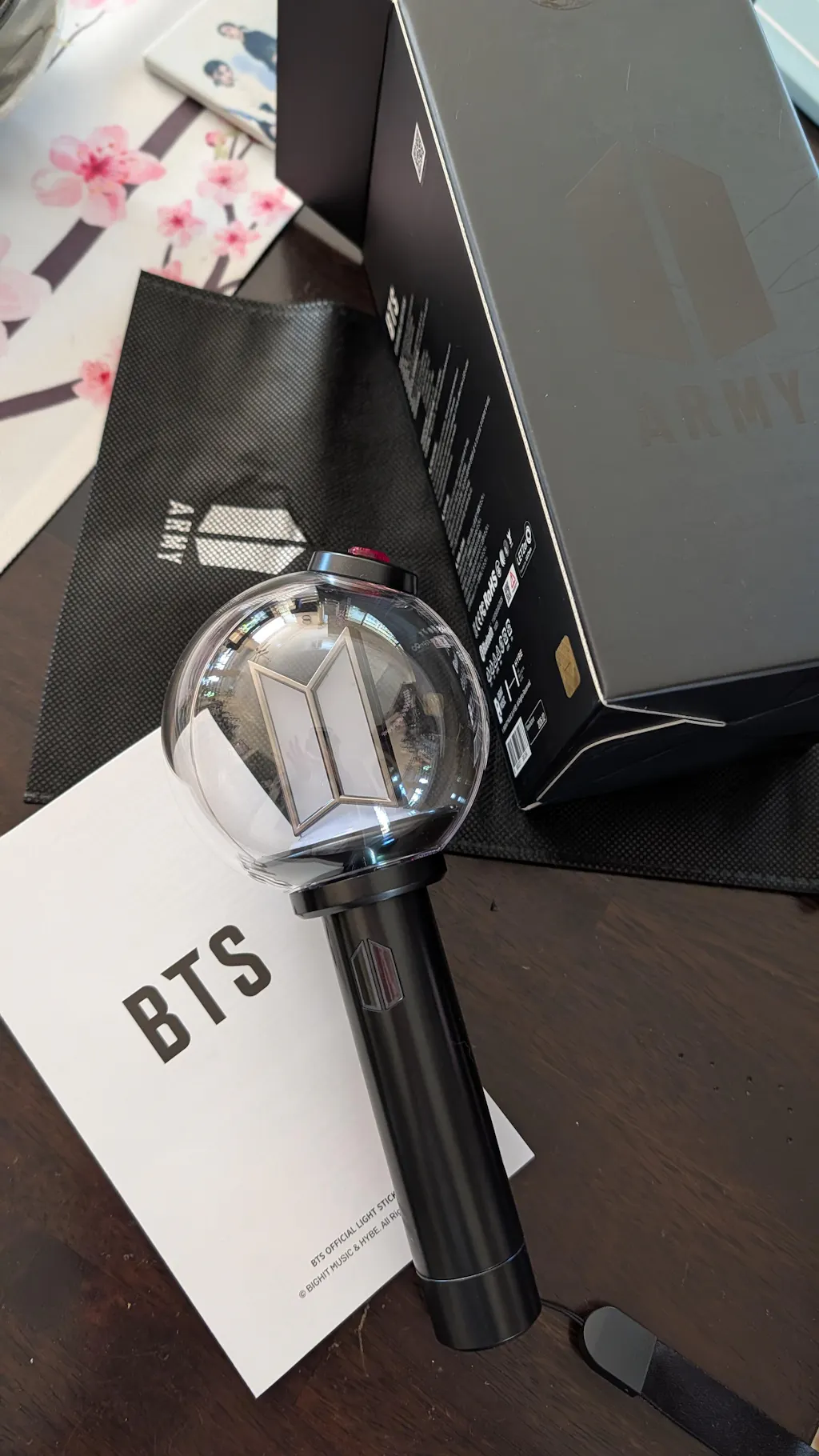 BTS Army Bomb - Official Lightstick Version 4 (new version)