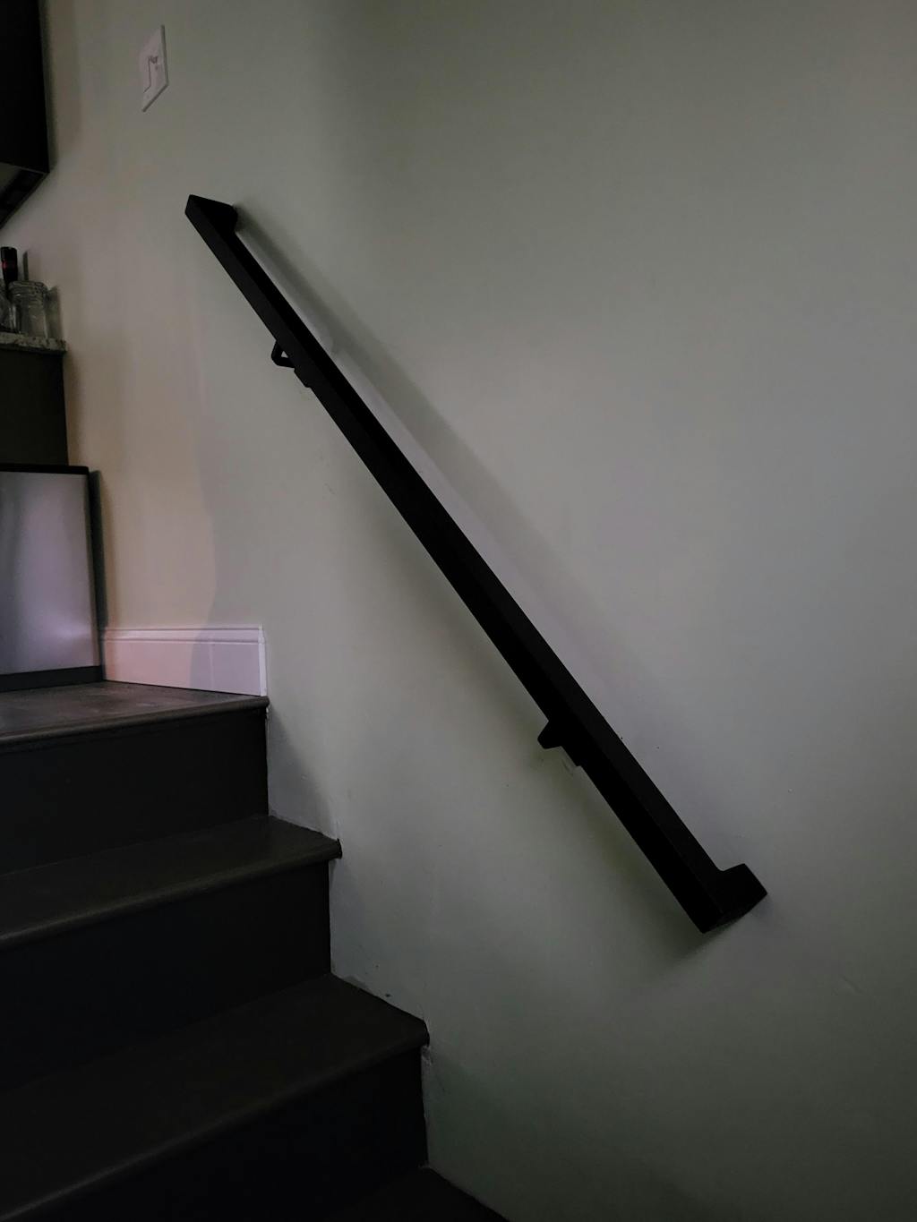 Modern Square Black Metal Handrail For Stairs – optimumhandrails