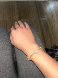 Pearl White Lindsay Bracelet (diamanté & plain)
