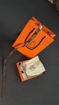 Classy Hemes Packaging