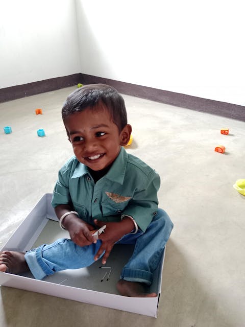 Girls applique floral printed frock - Pink