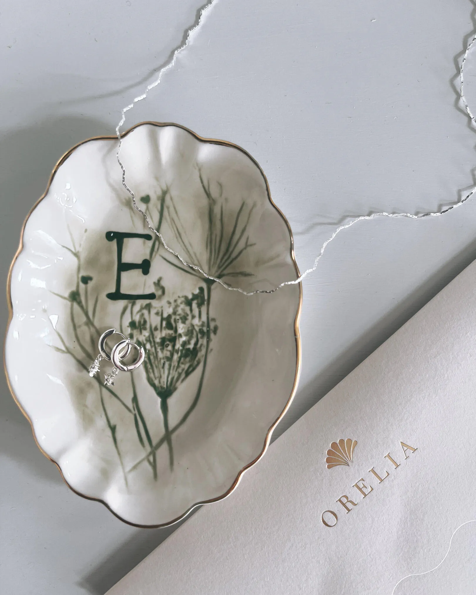 Fine Wave Chain Necklace - Gold