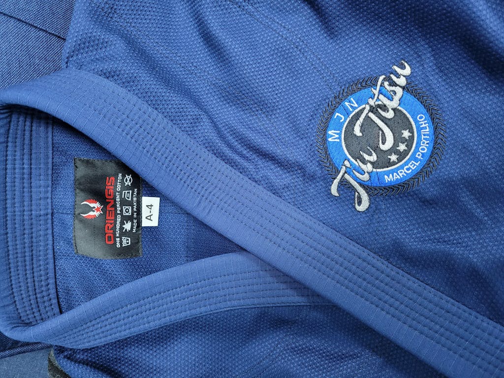 Gee jiu jitsu gee / Custom Bjj Gis Cheap Price gi Oriengis