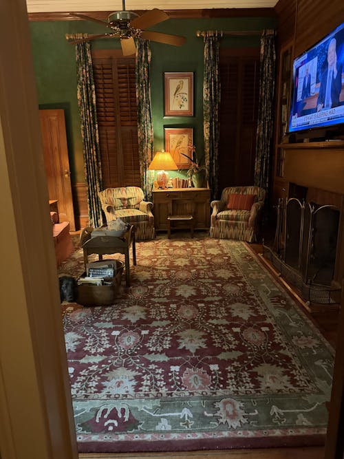 Multi Size Rusty Red, Green Hand Tufted William Morris Arts & Craft 100% Wool Oriental Area Rug