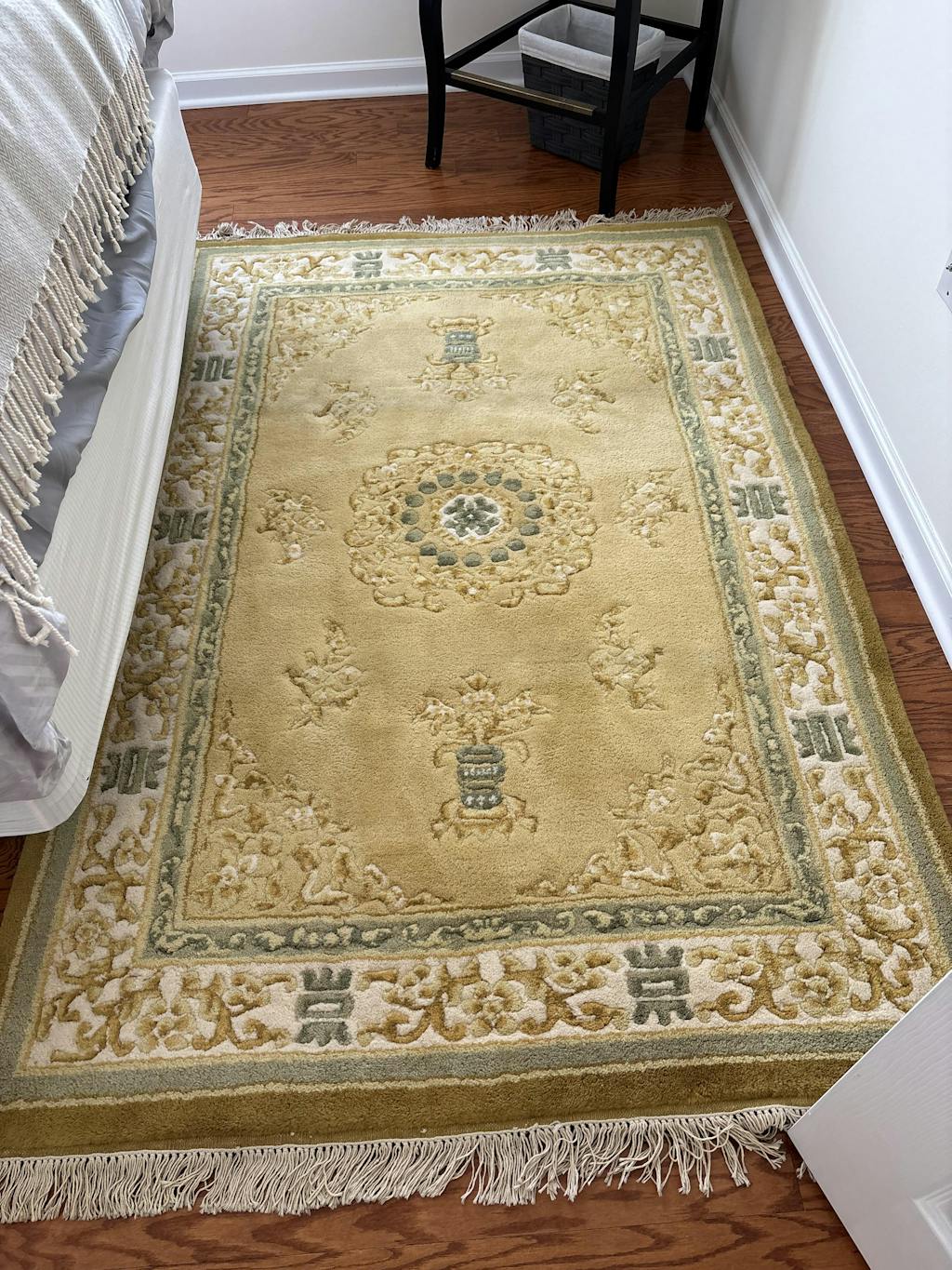 4x6 Hand Knotted Wool Gold Indo Tibetan Traditional Medallion Plush Pile Rug