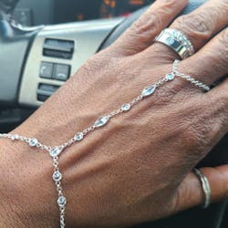 Zircon Glow Handchain
