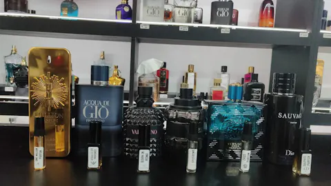 SAUVAGE PARFUM