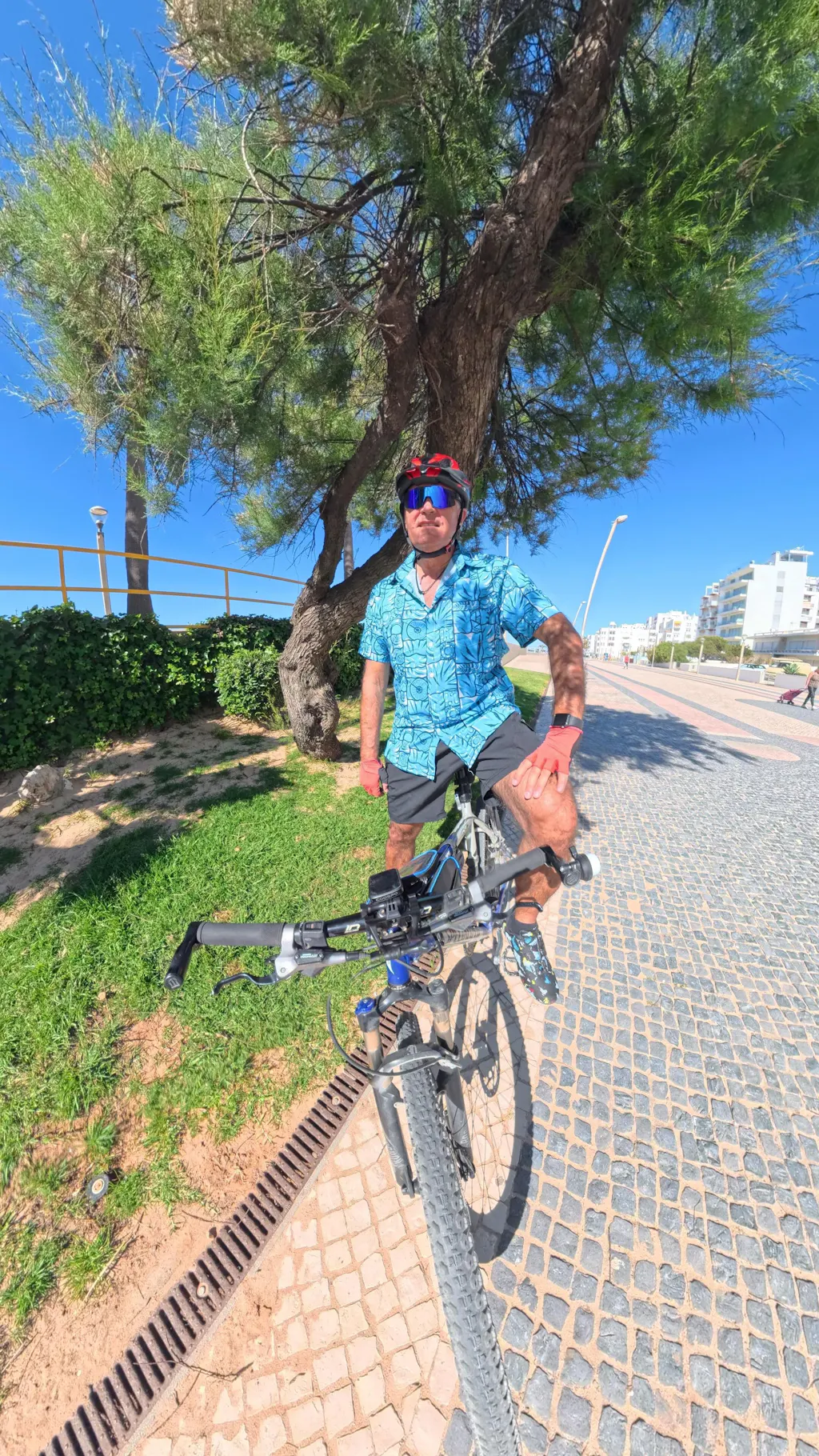 Orionride 2-in-1  Padded Bike Shorts Loose Fit Water-Resistant Army Green