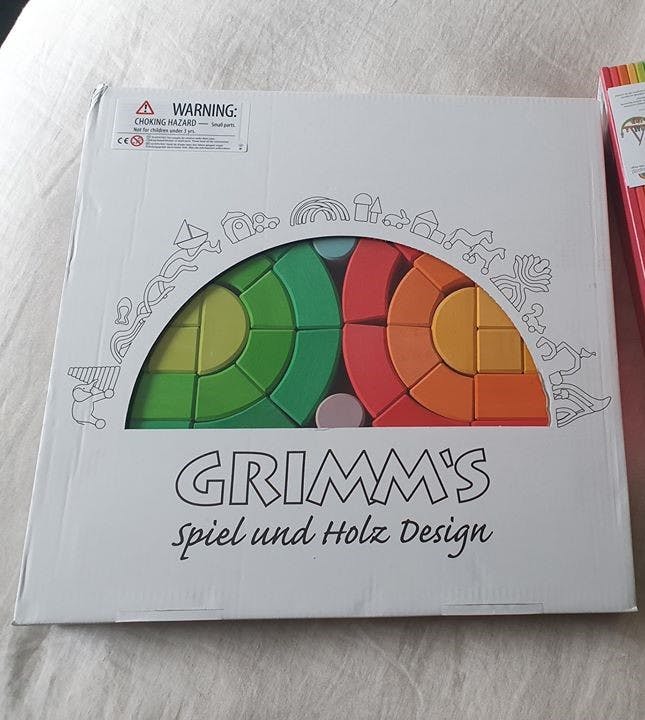 grimm's romanesque building set