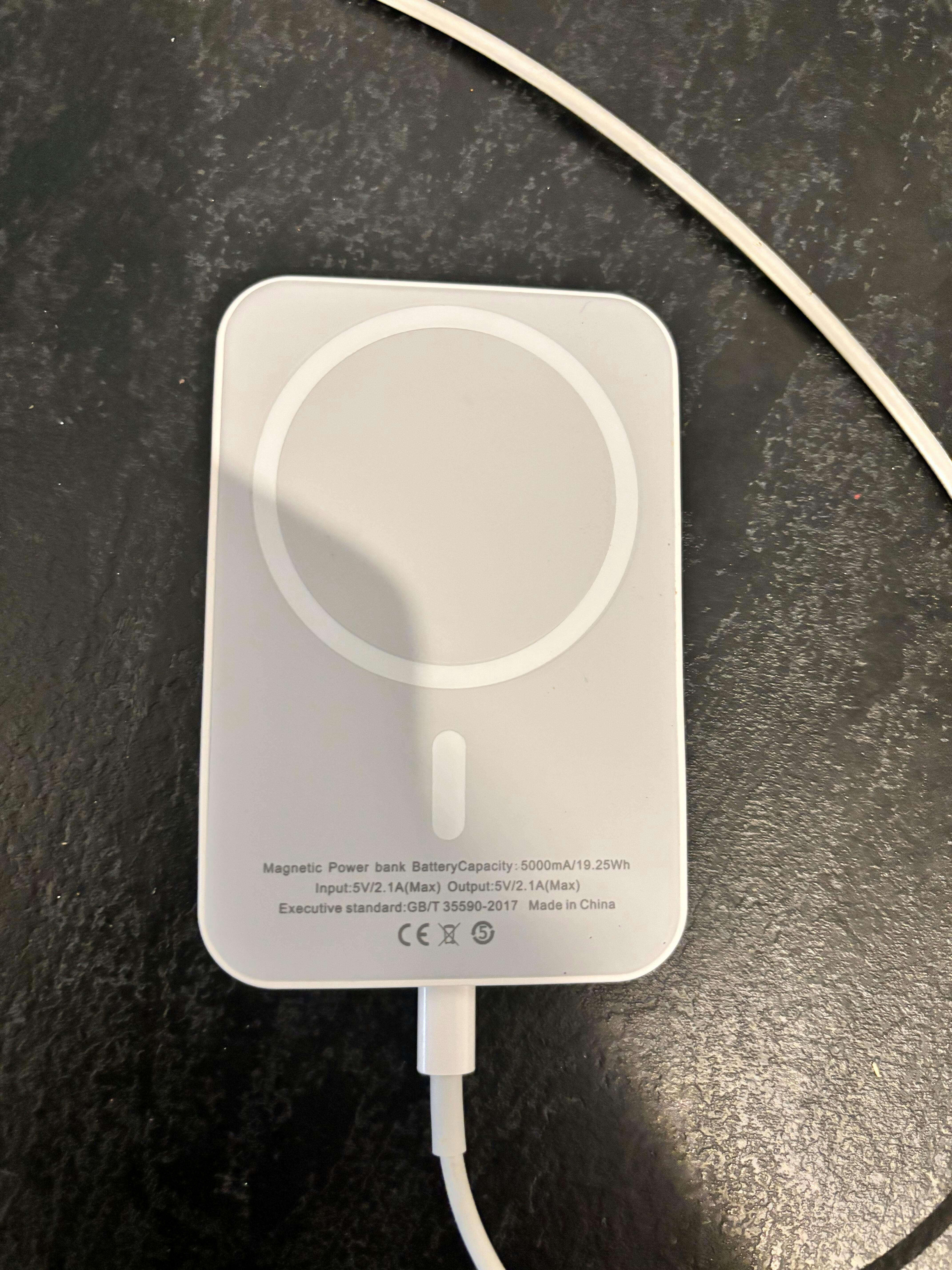 original magsafe power bank