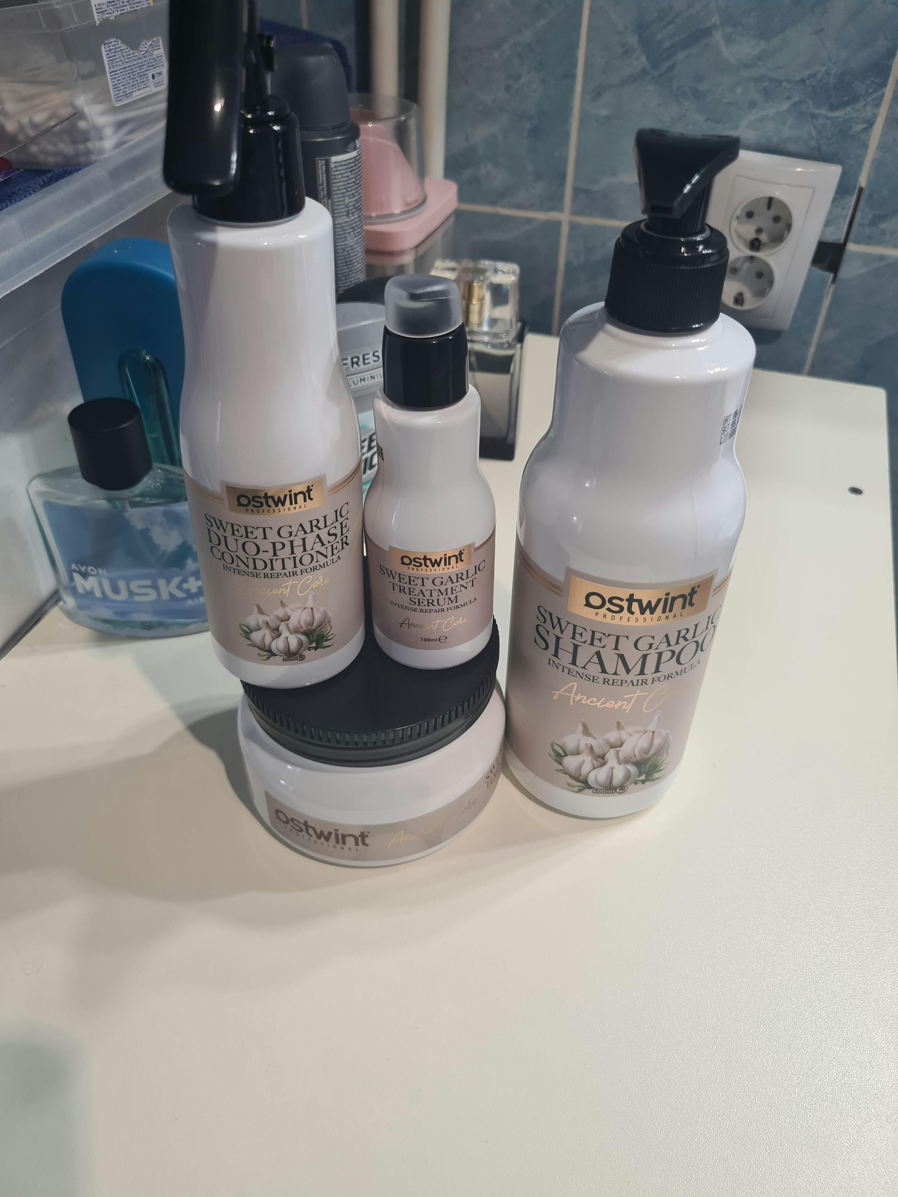 Set ingrijire par cu Usturoi Hair Potion Ostwint - 1200ml