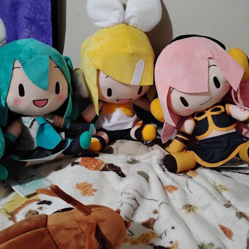 (Pre-Order) fuwa petit "Hatsune Miku" - L Plush