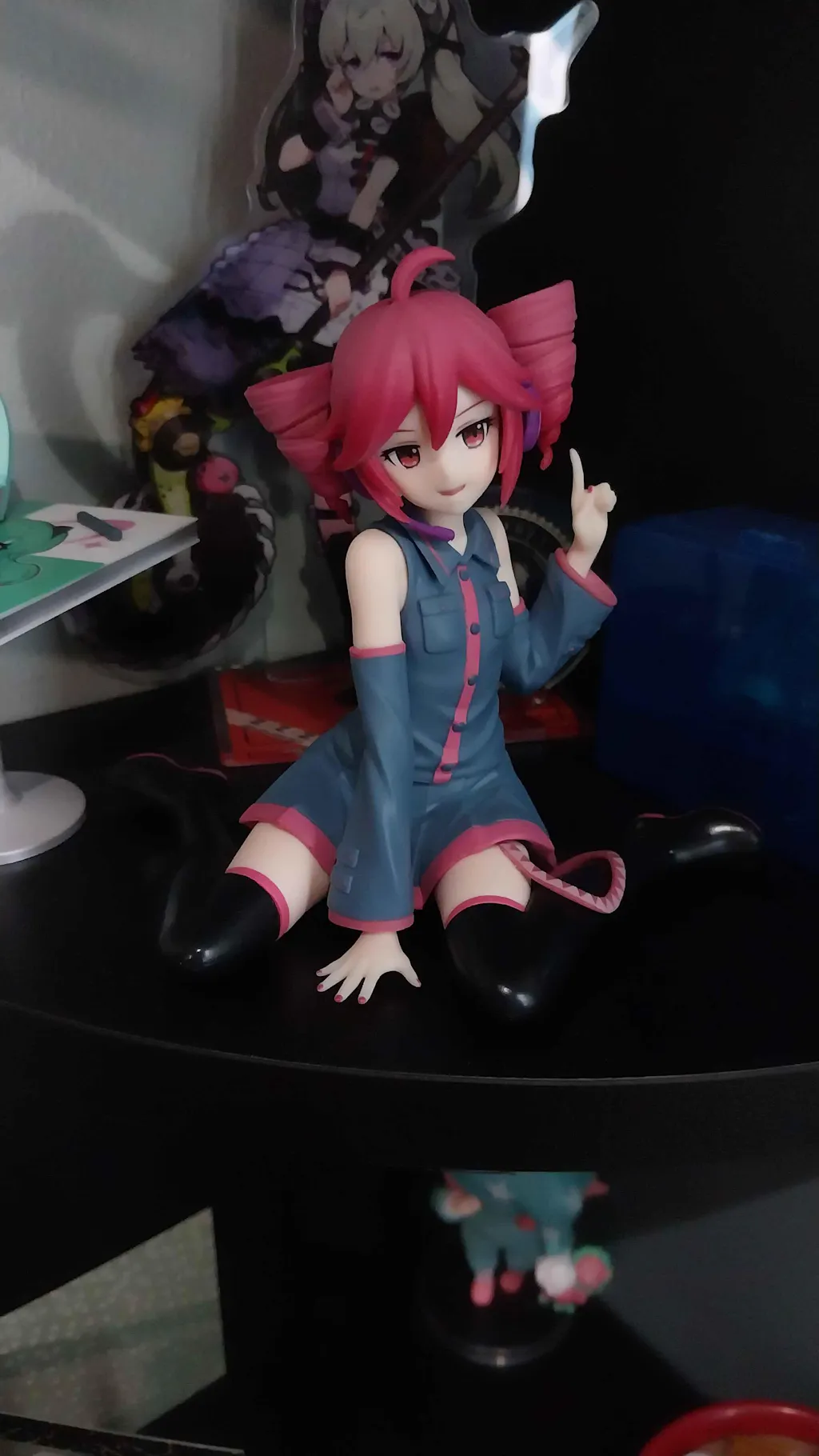 (Pre-Order) Utau - Premium Perching Prize Figure - Kasane Teto