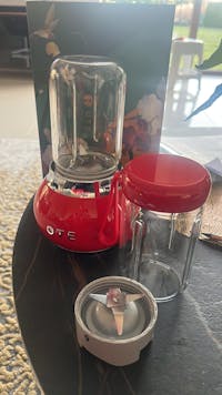 OTE Smoothie maker blender, Retro Kitchen Small glass blender for shakes and smoothies, with 400ml glass
