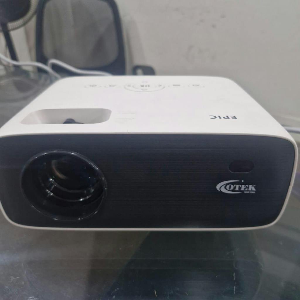 Play Smart FHD Projector