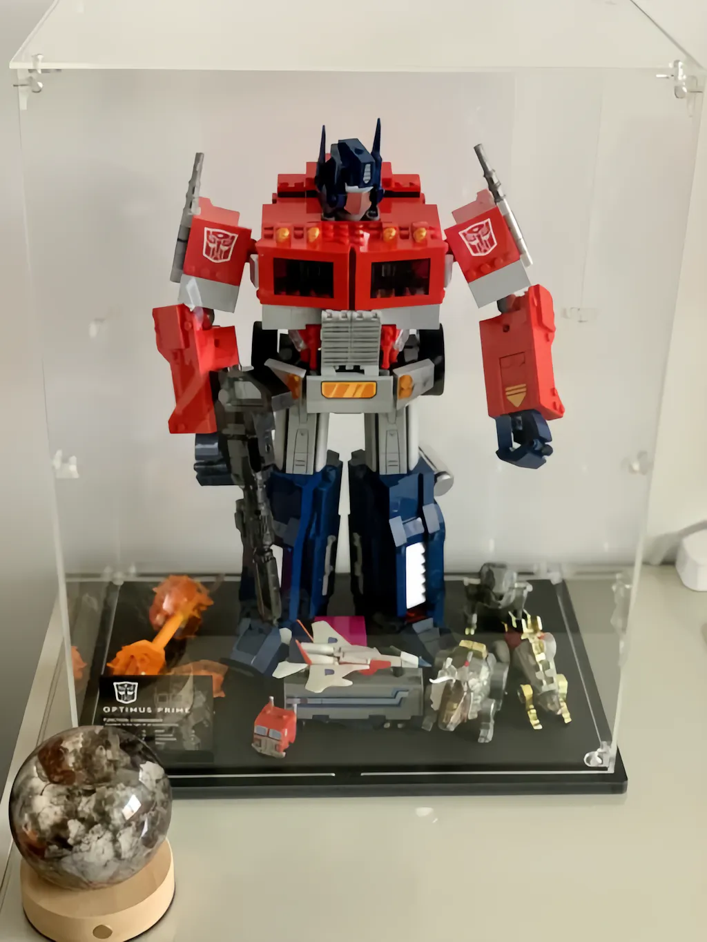 Acrylic Display Case for LEGO® Optimus Prime 10302