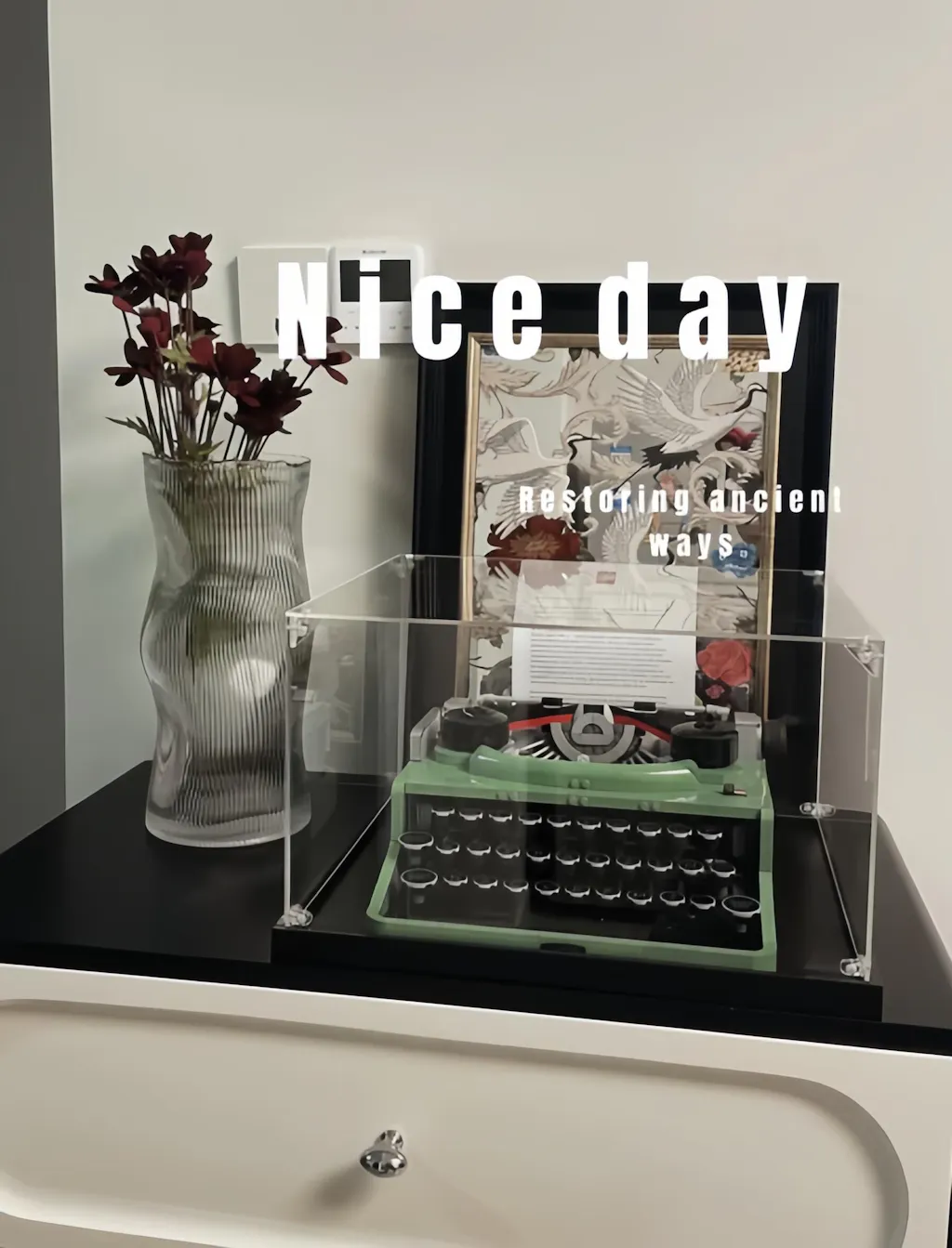 Acrylic Display Case for LEGO® Typewriter 21327