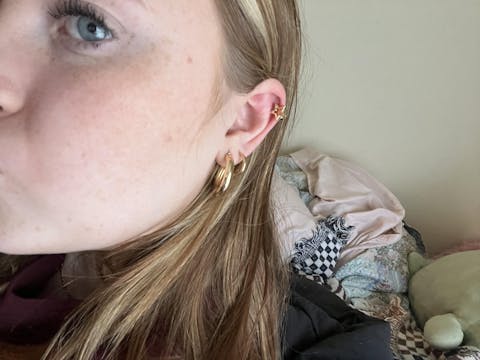 Eye-catching Star Helix Hoop