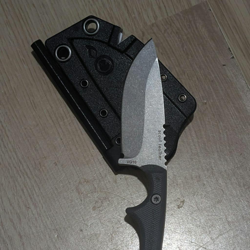 Scout Feather Adventure Survival Knife