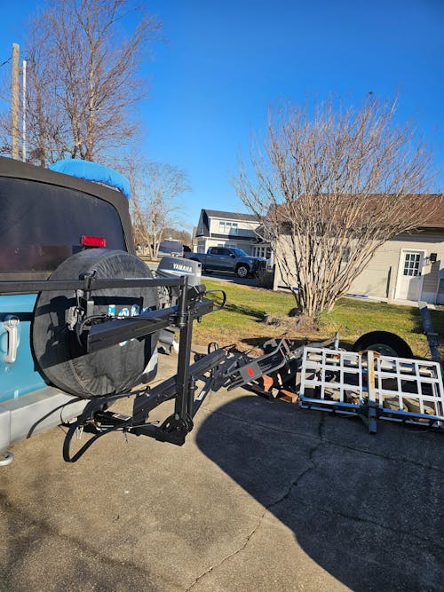 2-Bike Hitch E-Bike Rack with Ramp, Easy Fold and Tilt with Lock