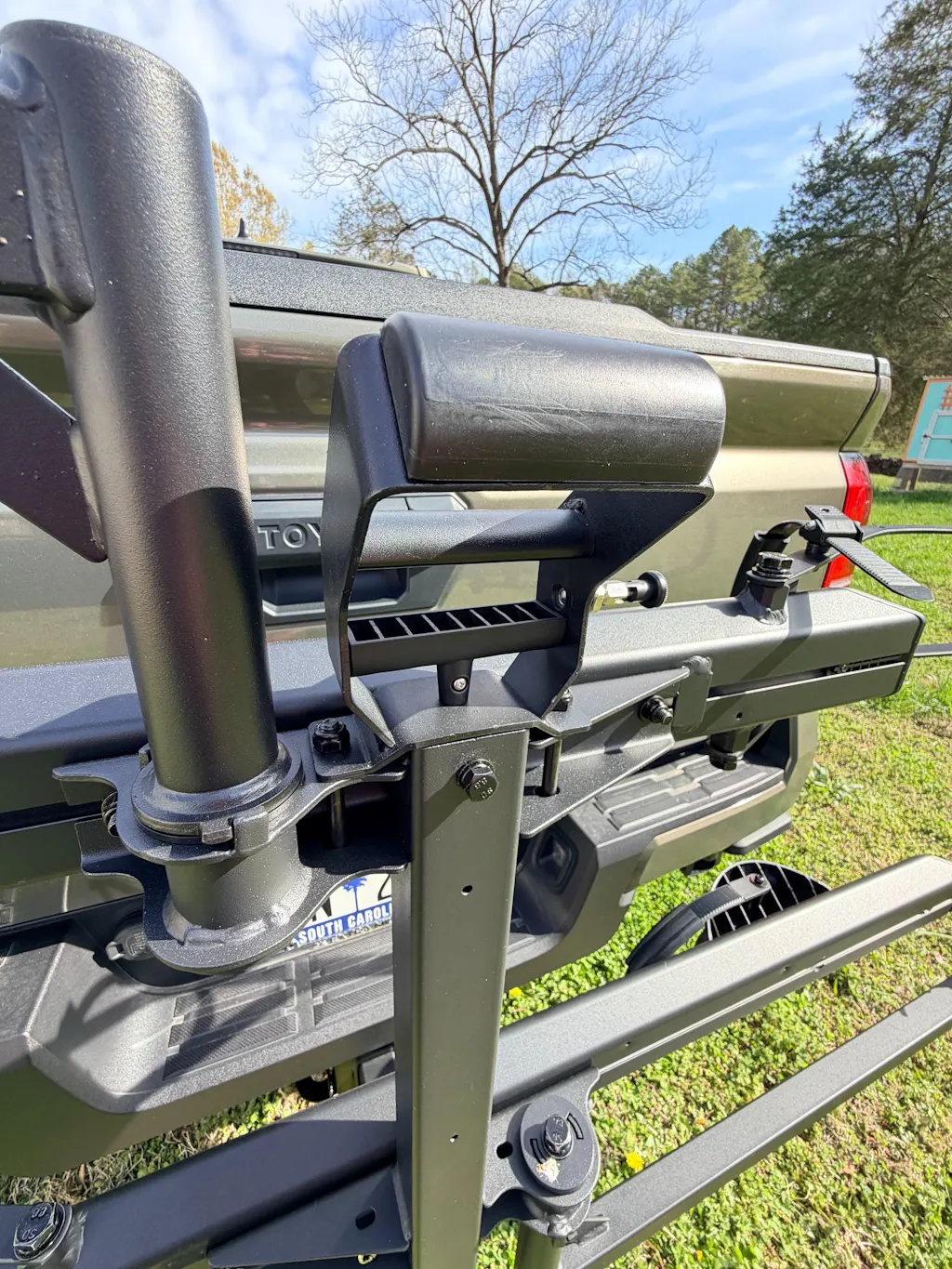 2-Bike Hitch E-Bike Rack with Ramp, Easy Fold and Tilt