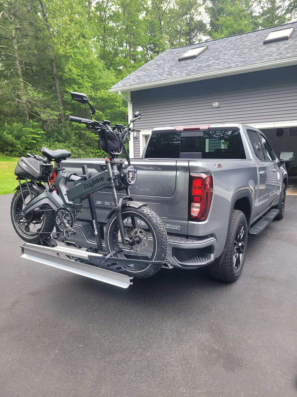 Single Hitch E-Bike Rack with Ramp, Foldable