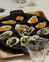 BOLVOUD Cast Iron Oyster Grill Pan, Roasted Shrimp Cast Iron Baked Oysters  Grilled Serving Pan, BBQ Grill Garlic Roasting Pan Oyster Plates for