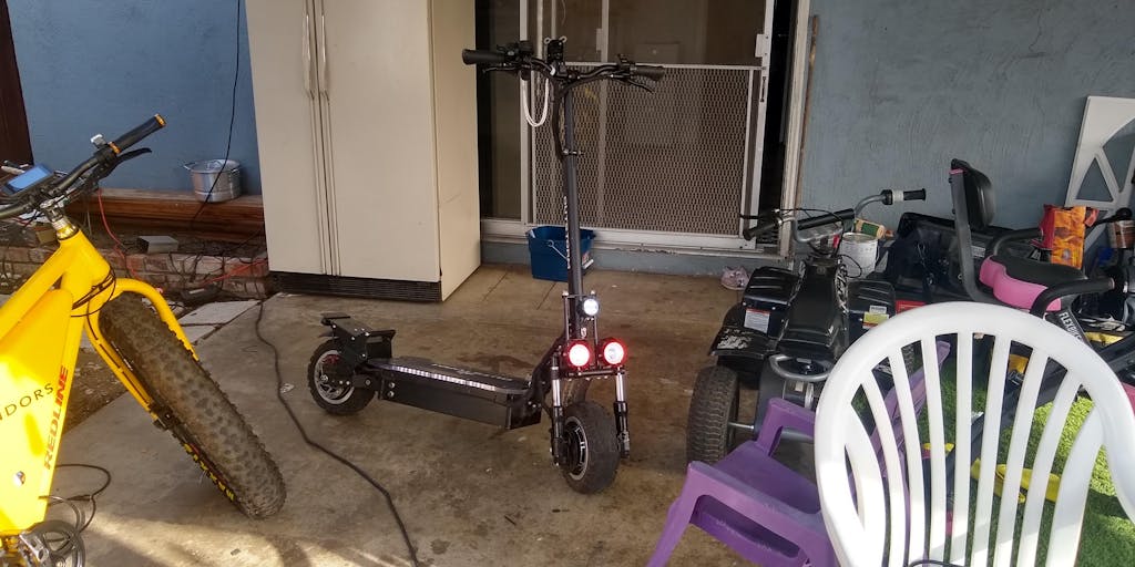 OUTSTORM MAXX Pro Folding Off Road Electric Scooter Fast Electric