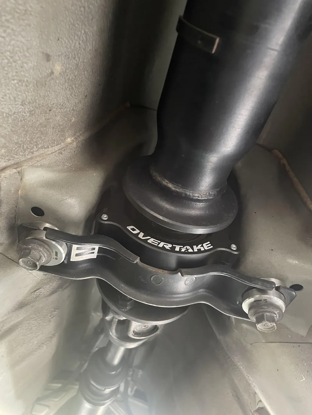 OVERTAKE Driveshaft Lockdown Kit - Subaru 08-26 WRX, 08-21 STI, 13