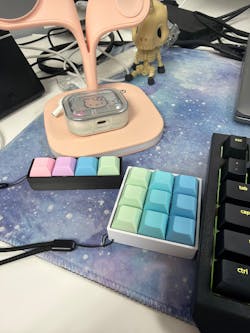 Keyboard Fidget Base