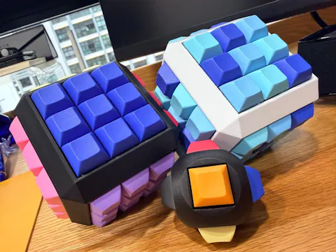Keyboard Fidget Base