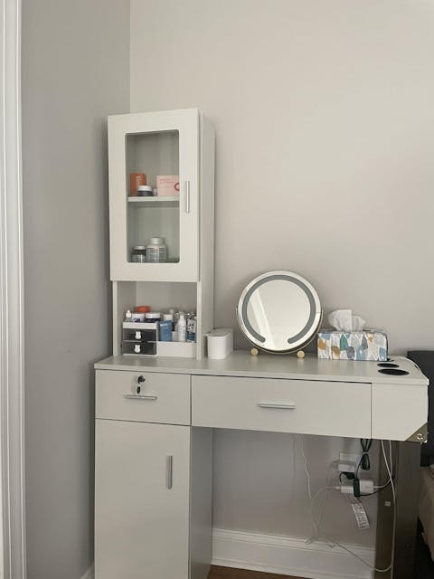 Paddie Wall Mount Styling Station, glass cabinet
