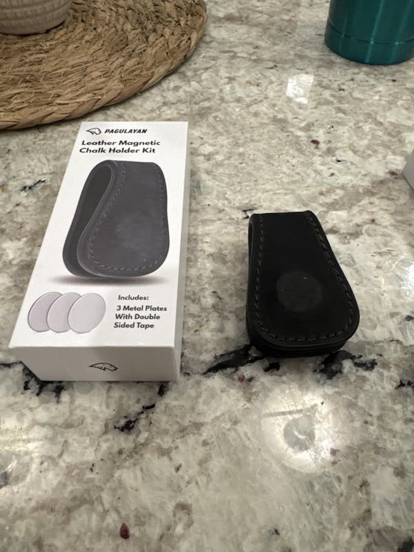 LEATHER MAGNETIC CHALK HOLDER KIT