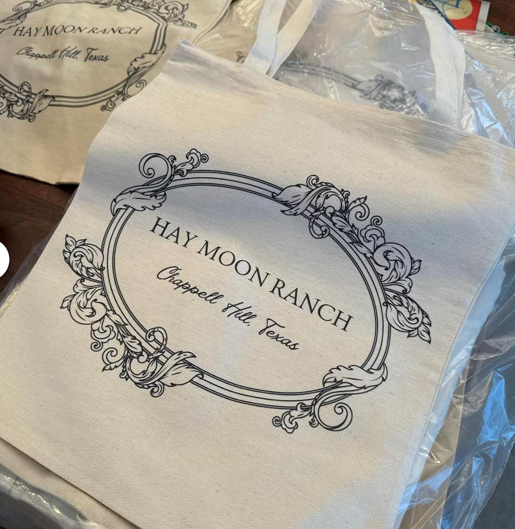 Custom Tote Bags With Logo – 8 oz Cotton Fabric, Reusable & Printable