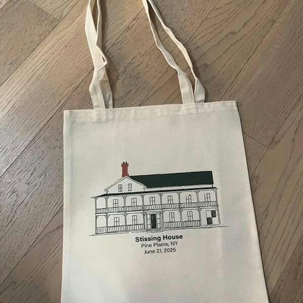 Custom Tote Bags With Logo – 8 oz Cotton Fabric, Reusable & Printable