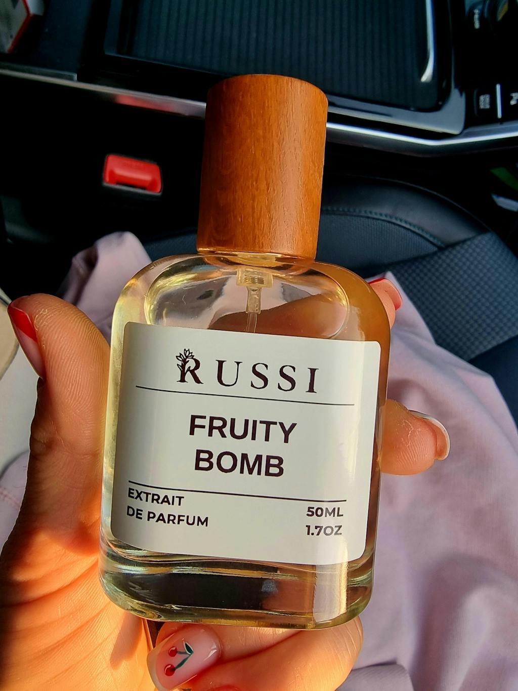 FRUITY BOMB
