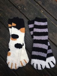 PawPrint Fuzzy Socks