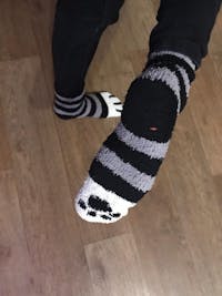 PawPrint Fuzzy Socks