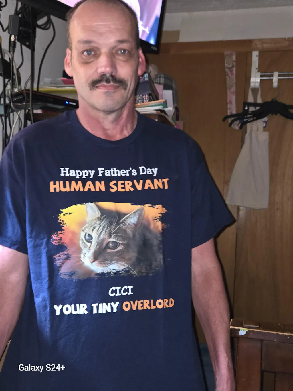 White Cat Overlord And Human Servant Photo - Personalized Custom Long Sleeve T-Shirt main image 0