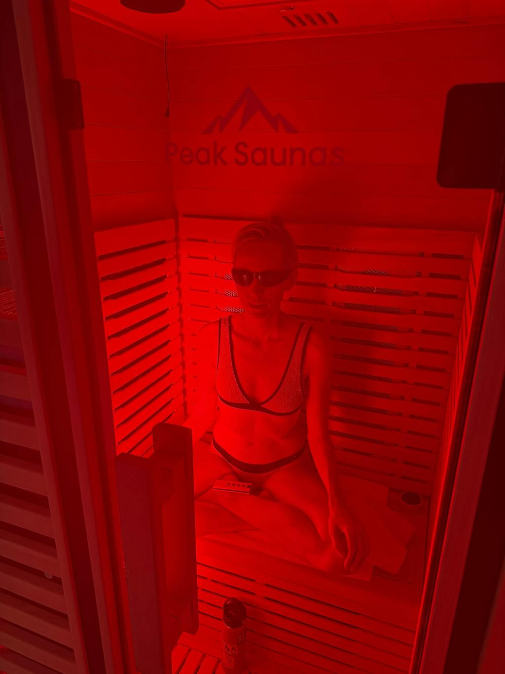 Shasta 1-Person Full Spectrum Infrared Sauna with Full-Body Medical-Grade Red Light Therapy & Smart WiFi App Control