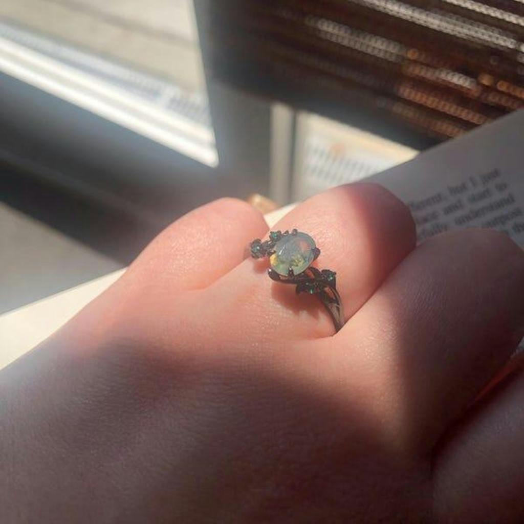 Unique black gold moss agate ring set Nature Inspired aquatic agate engagement ring vintage cluster emerald Leaf wedding ring set for women