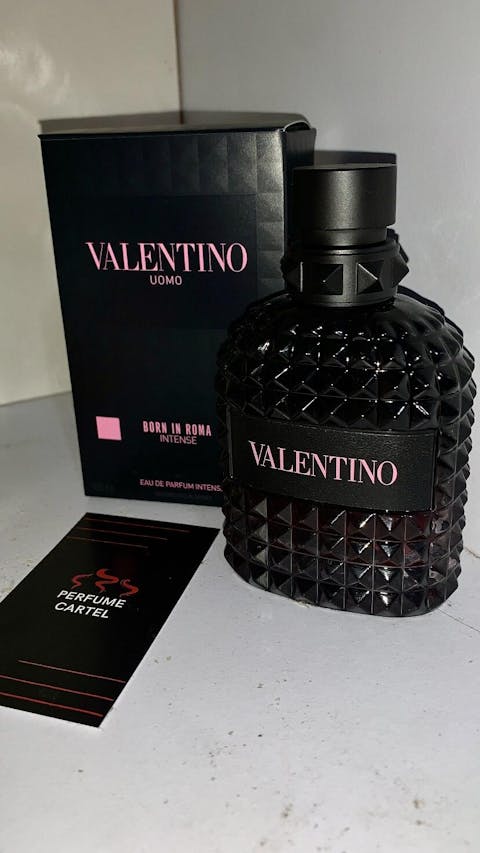 VALENTINO Born In Roma Intense