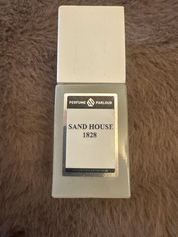 Sand House For Men - 1828