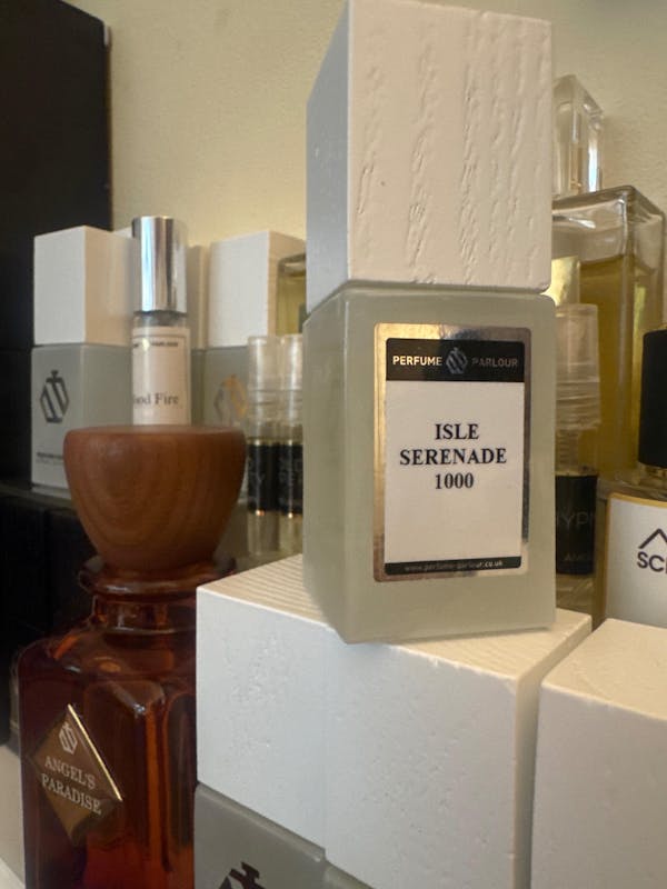 Isle Serenade - 1000