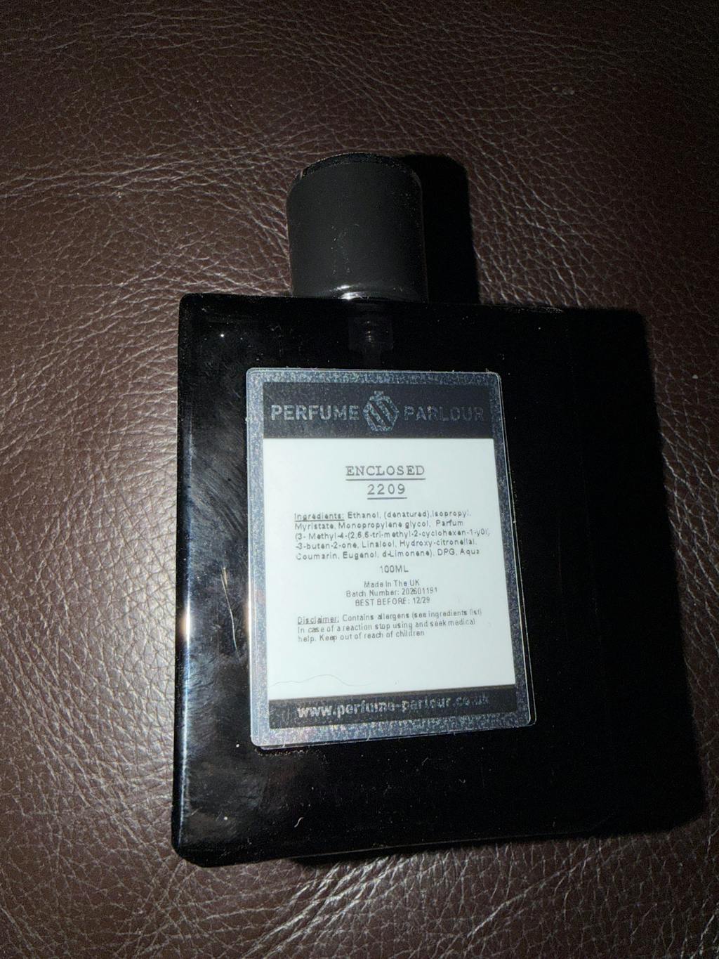 Enclosed For Women - 2209