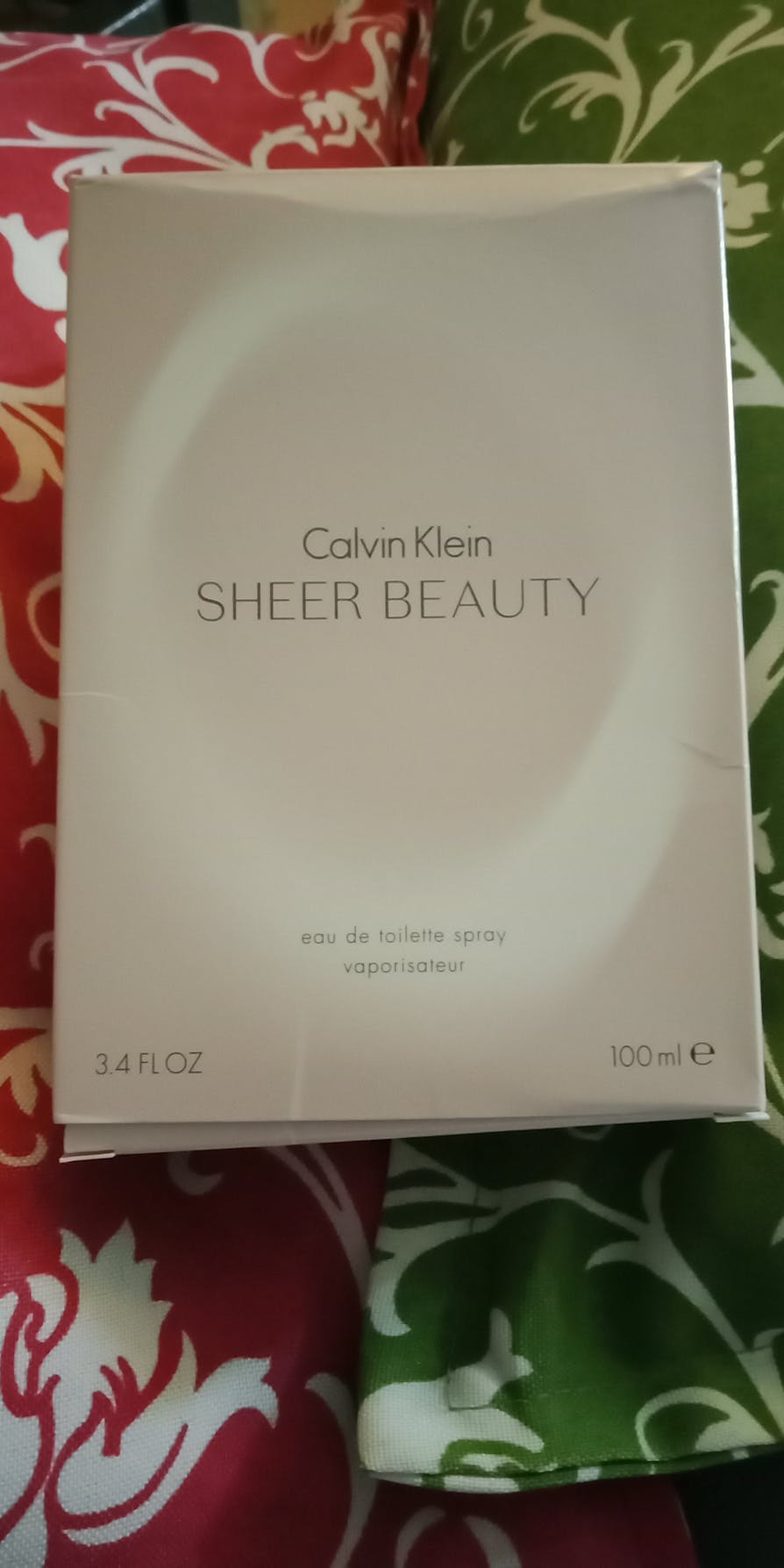 Calvin Klein Sheer Beauty Edt 100Ml –