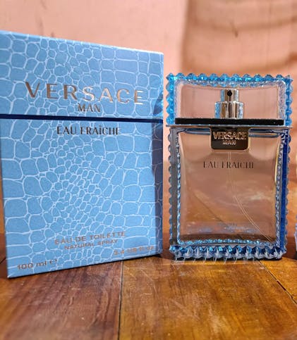 Versace Fraiche 100ml Versace Man Eau De Toilette Buy Versace Man