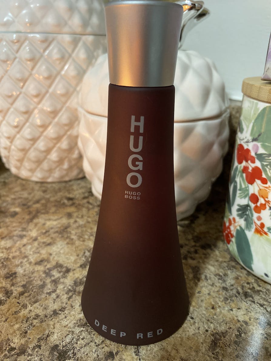 Hugo Boss HUGO Deep Red Eau De Parfum Spray 90ml – Lookincredible