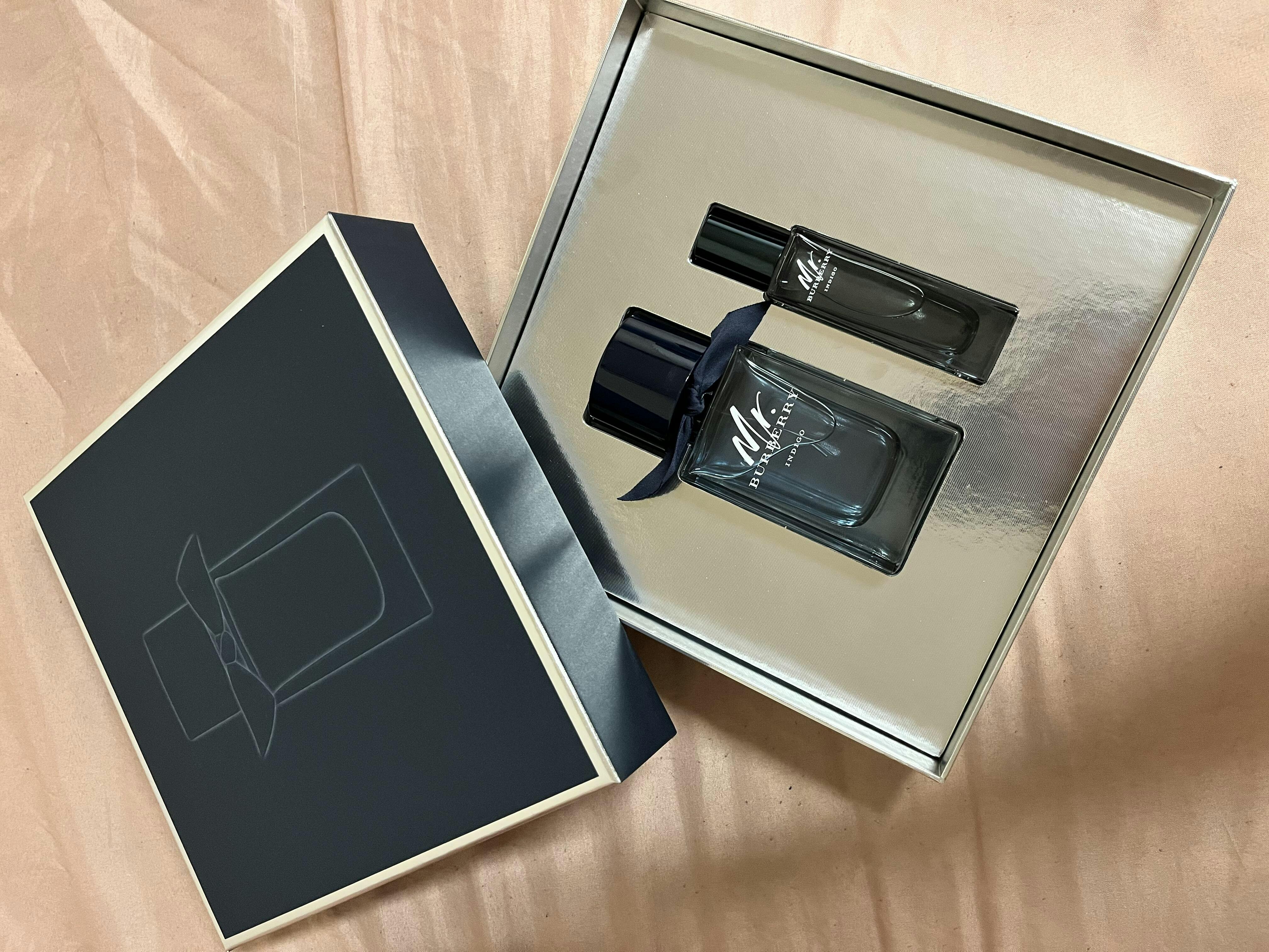 mr burberry indigo face moisturizer