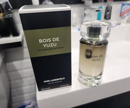 Yuzu Eau De Toilette Bois De Yuzu 100ml Karl Lagerfeld Bois De
